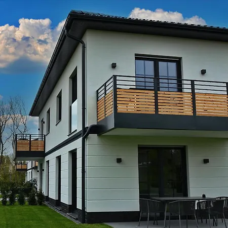 C 2 Eg In Tossens Apartamento *