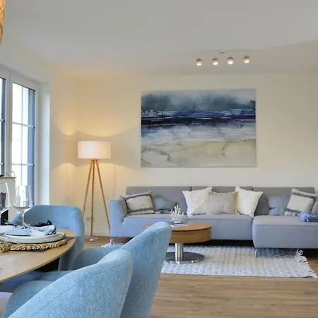 C 2 Eg In Tossens Apartment